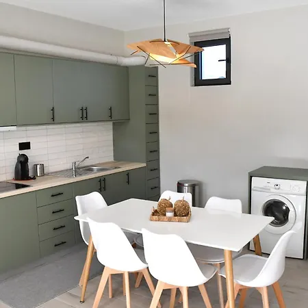 Ferienwohnung Polles Εlies Cozy Αpartment Aegina Exterior foto