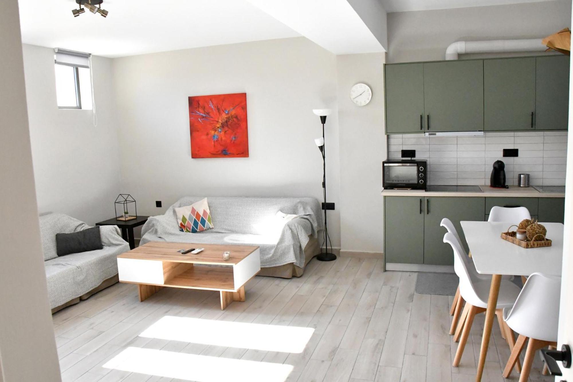 Polles εlies Cozy αpartment
